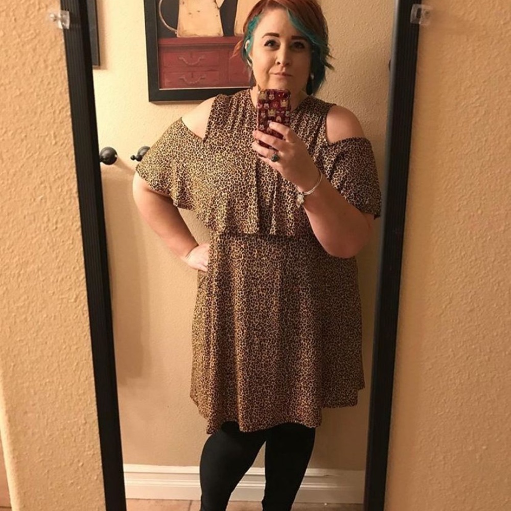 Agnes & Dora leopard cold shoulder dress